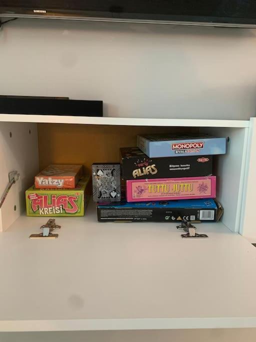 Omakotitalo Rauhallisella Sijainnilla Laehellae Keskustaa Maksuton Pysaekoeinti Ja Puusauna Appartement *